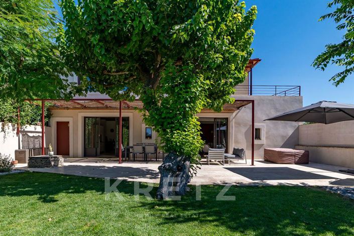 Image No.2-5 Bed House for sale