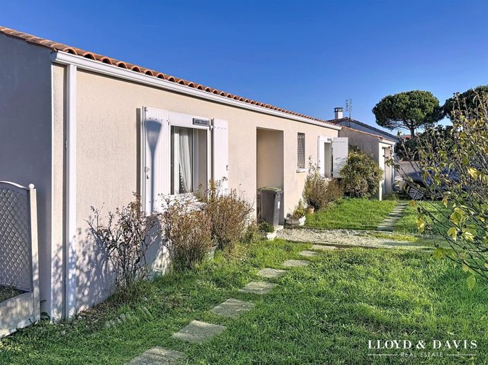 Image No.17-3 Bed House for sale