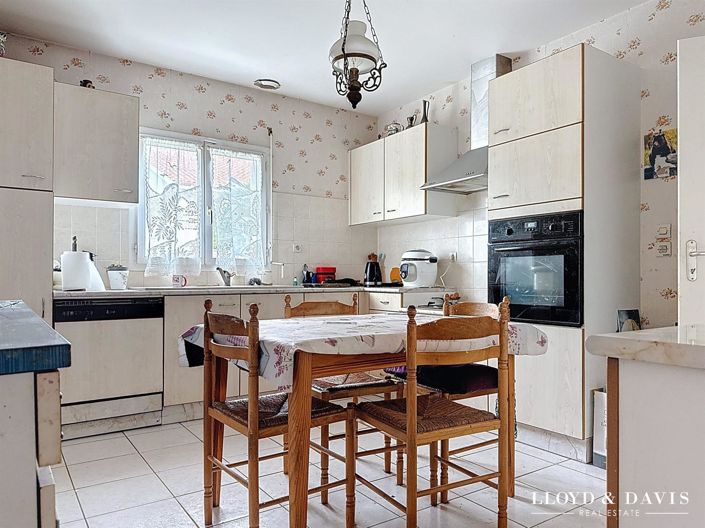 Image No.4-3 Bed House for sale