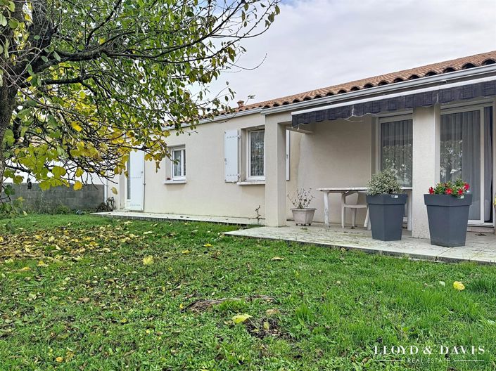 Image No.6-3 Bed House for sale