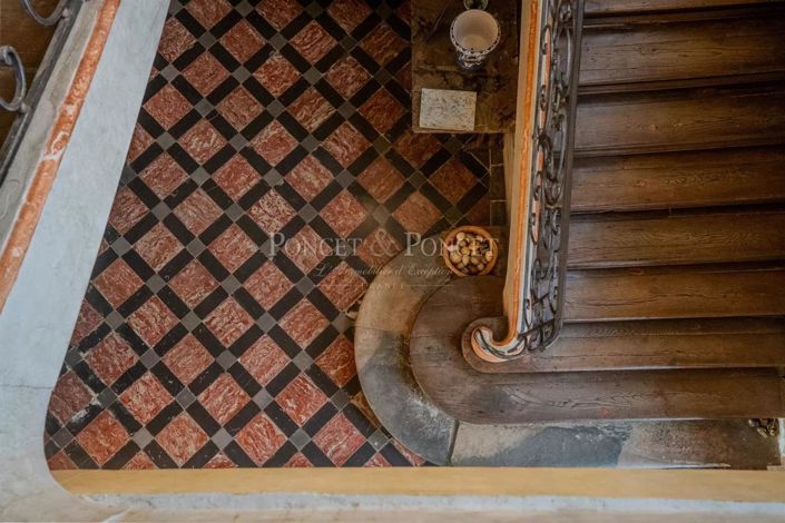 Image No.16-11 Bed House for sale