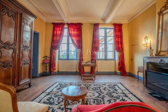 Image No.21-11 Bed House for sale