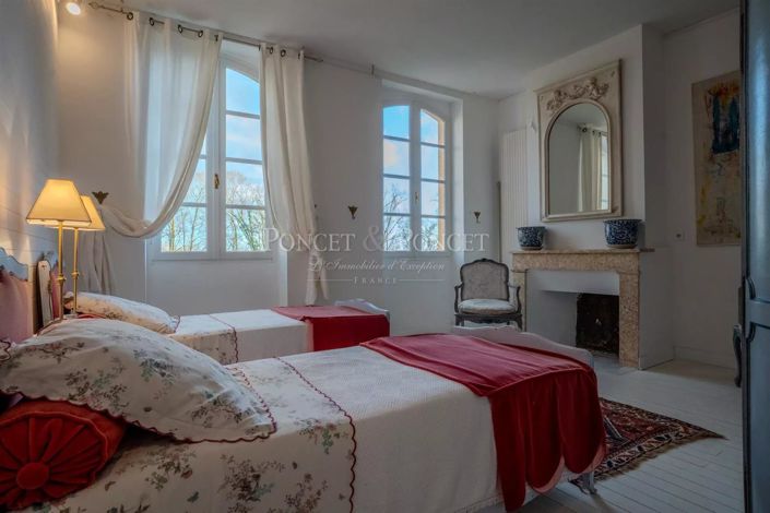 Image No.22-11 Bed House for sale