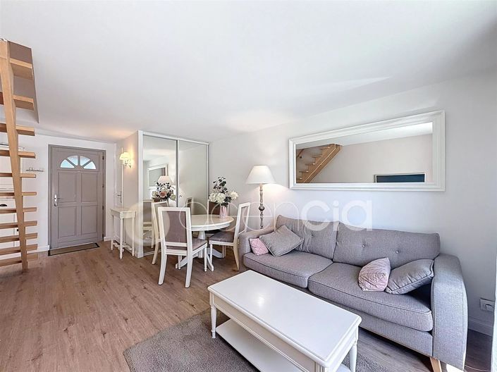 Image No.3-1 Bed House for sale