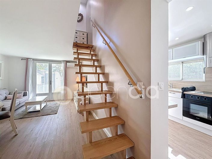 Image No.4-1 Bed House for sale