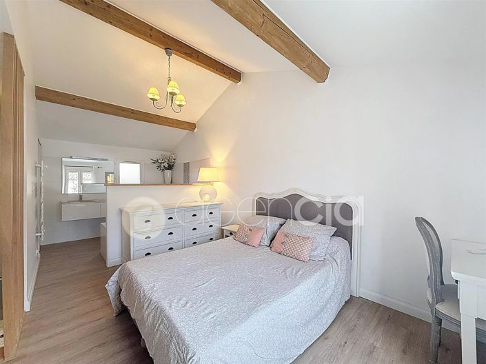 Image No.6-1 Bed House for sale