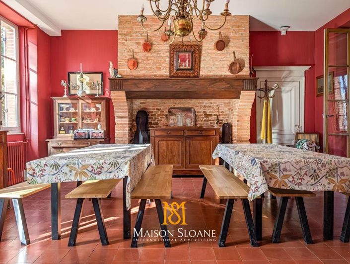 Image No.12-17 Bed House for sale