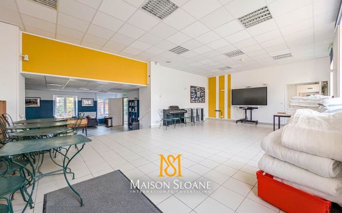 Image No.17-17 Bed House for sale