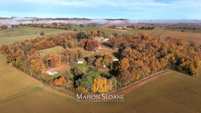 Image No.6-17 Bed House for sale