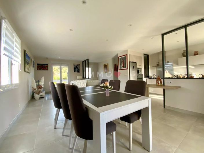 Image No.7-Maison de 4 chambres à vendre à Saintes