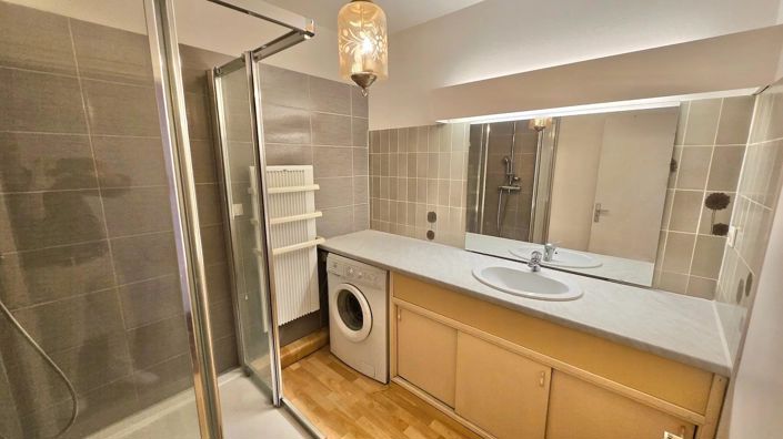 Image No.10-1 Bed Apartment for sale