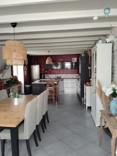 Image No.7-3 Bed House for sale