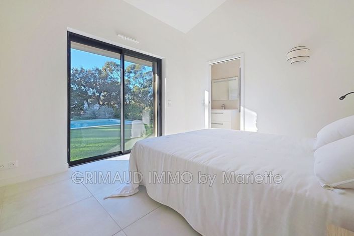 Image No.5-3 Bed House for sale