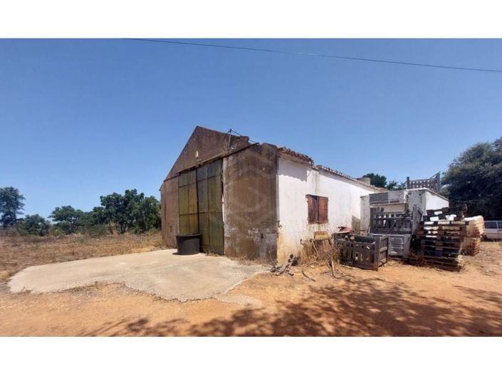 Image No.8-2 Bed House for sale