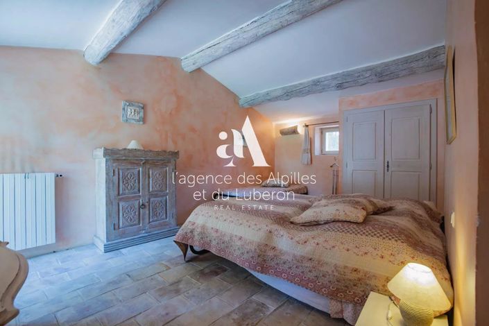 Image No.15-4 Bed House for sale