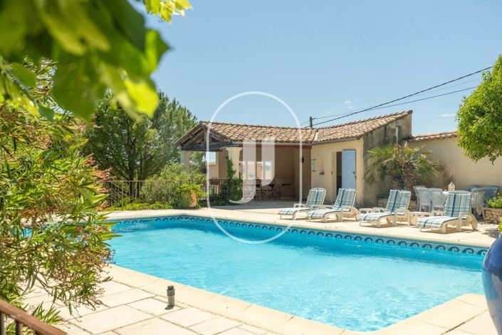 Image No.19-9 Bed House for sale