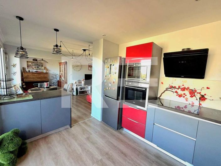 Image No.5-2 Bed Apartment for sale