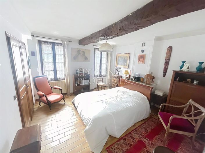 Image No.7-4 Bed House for sale