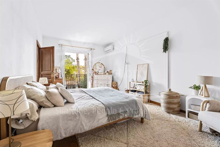 Image No.19-5 Bed House for sale