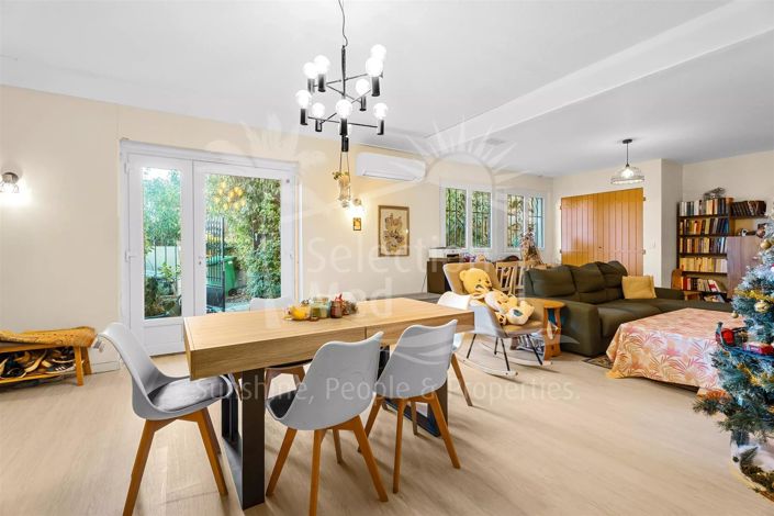 Image No.23-5 Bed House for sale