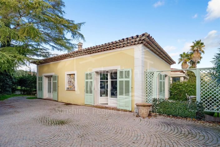 Image No.28-5 Bed House for sale