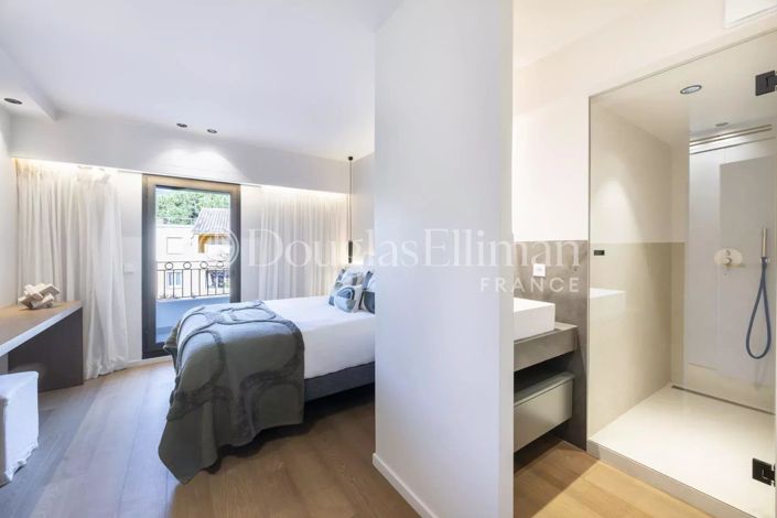 Image No.13-3 Bed Apartment for sale