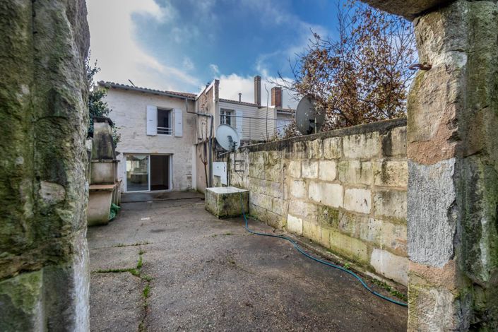 Image No.12-Maison de 4 chambres à vendre à Saintes