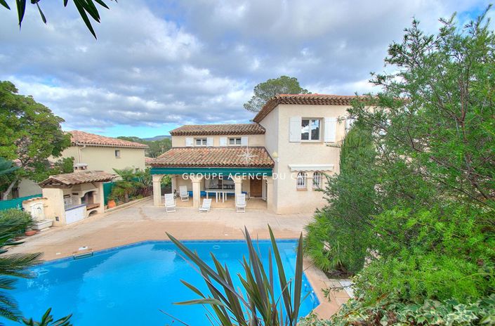 Image No.12-4 Bed House for sale