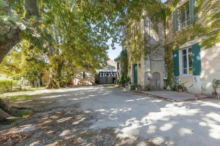 Image No.11-Propriété de 5 chambres à vendre à Le Thor