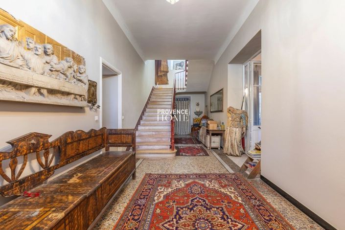 Image No.4-5 Bed Property for sale