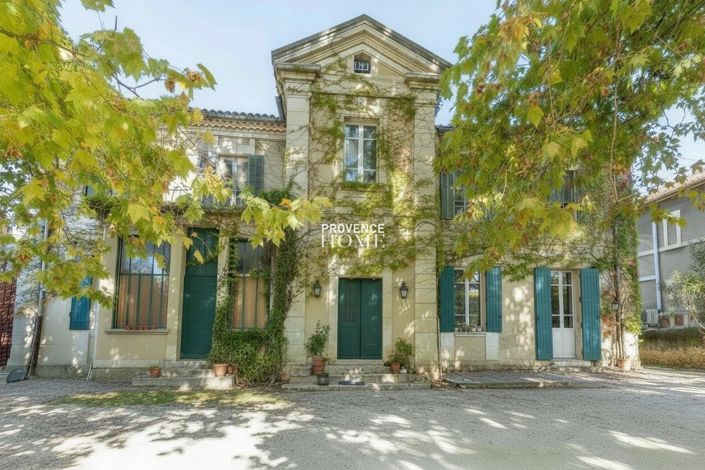 Image No.9-5 Bed Property for sale