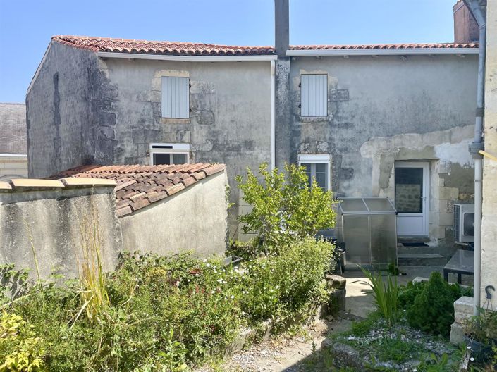 Image No.2-Maison de 3 chambres à vendre à Saint-Savinien