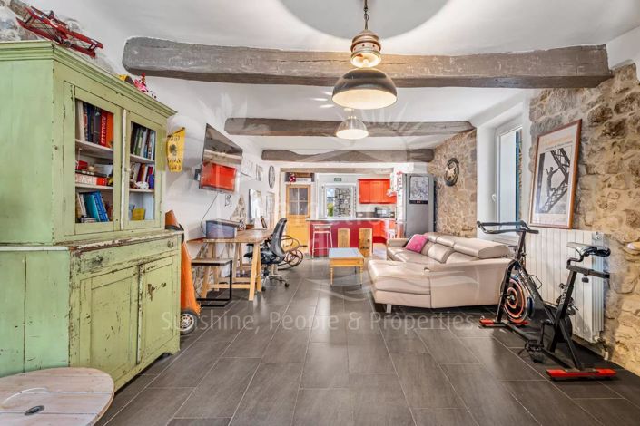 Image No.7-2 Bed Apartment for sale