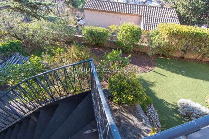 Image No.15-3 Bed House for sale