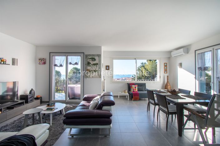 Image No.3-3 Bed House for sale