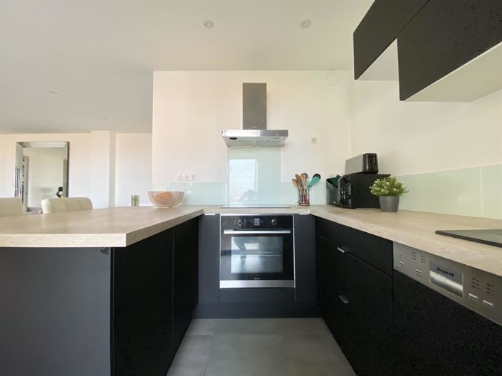 Image No.11-1 Bed Apartment for sale