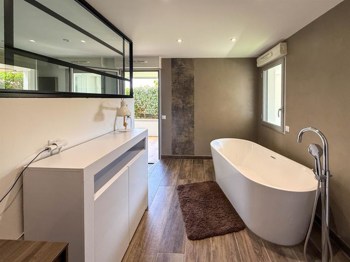 Image No.14-1 Bed Apartment for sale