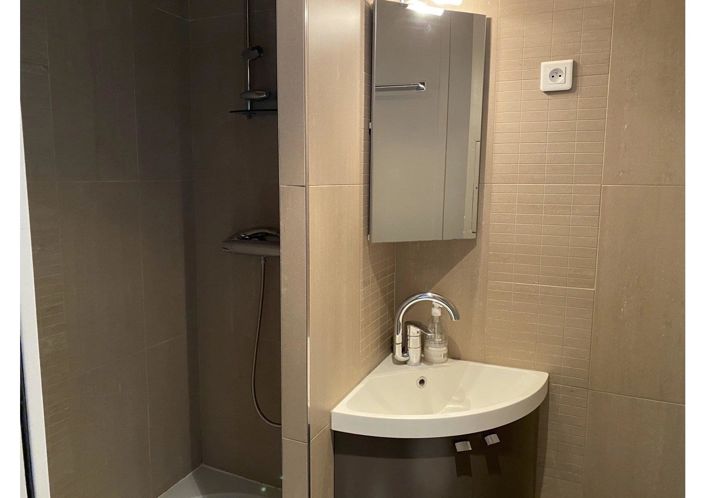 Image No.6-Apartment for sale