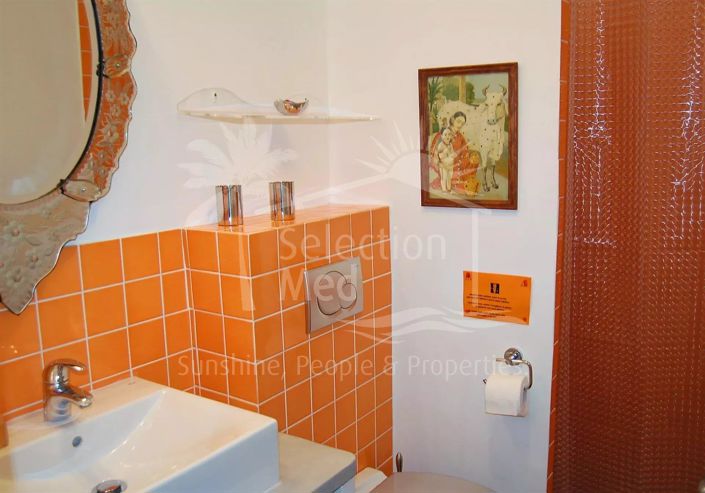 Image No.14-9 Bed House for sale