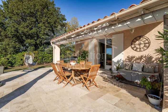 Image No.6-3 Bed House for sale