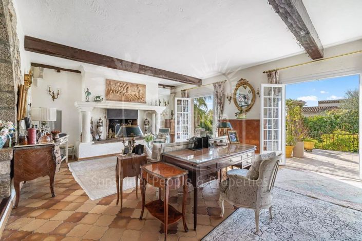 Image No.5-4 Bed House for sale