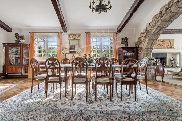 Image No.6-4 Bed House for sale