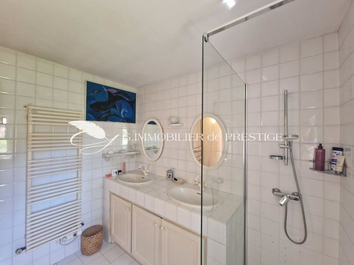 Image No.13-Maison de 4 chambres à vendre à Oppède