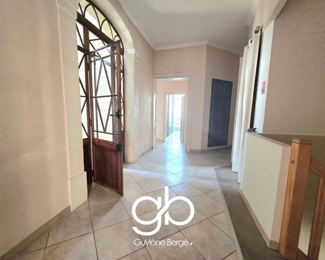 Image No.5-House for sale