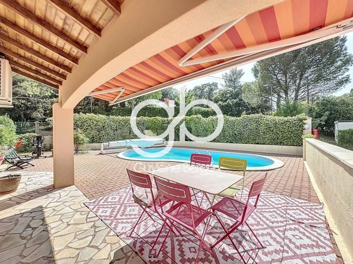 Image No.3-4 Bed House for sale