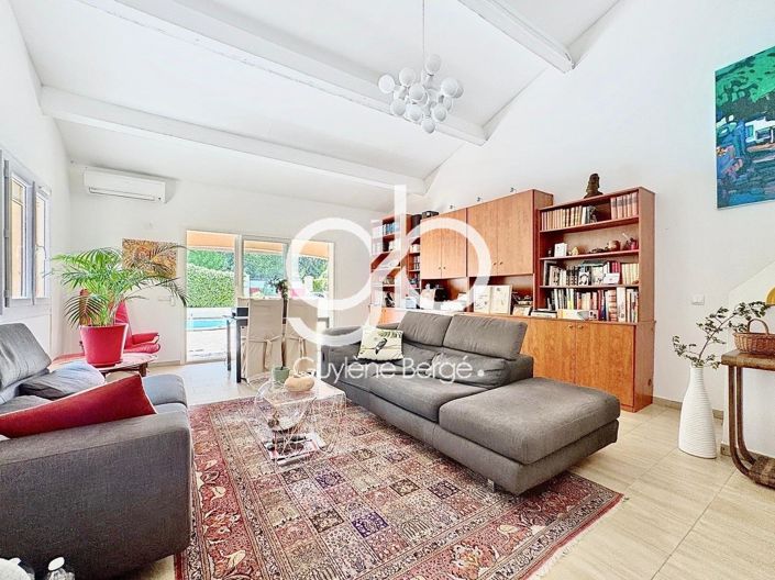 Image No.7-4 Bed House for sale