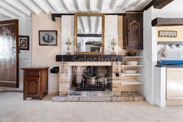 Image No.10-3 Bed Apartment for sale