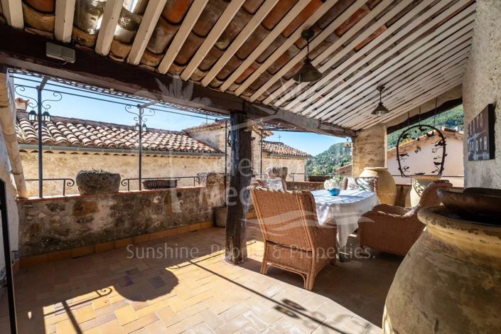 Image No.14-3 Bed Apartment for sale