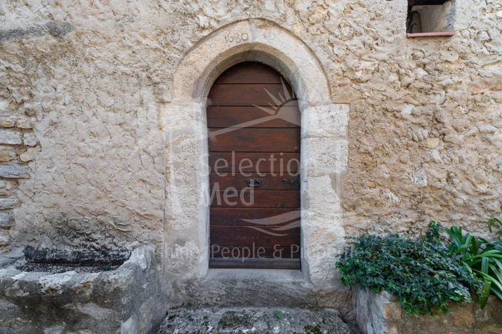 Image No.23-3 Bed Apartment for sale