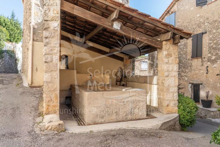 Image No.24-3 Bed Apartment for sale